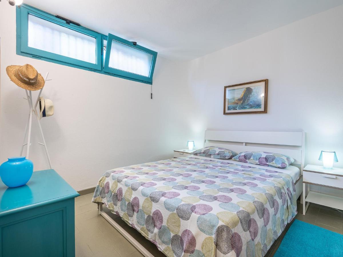 Geremèas Sardinia Spa Apartment מראה חיצוני תמונה
