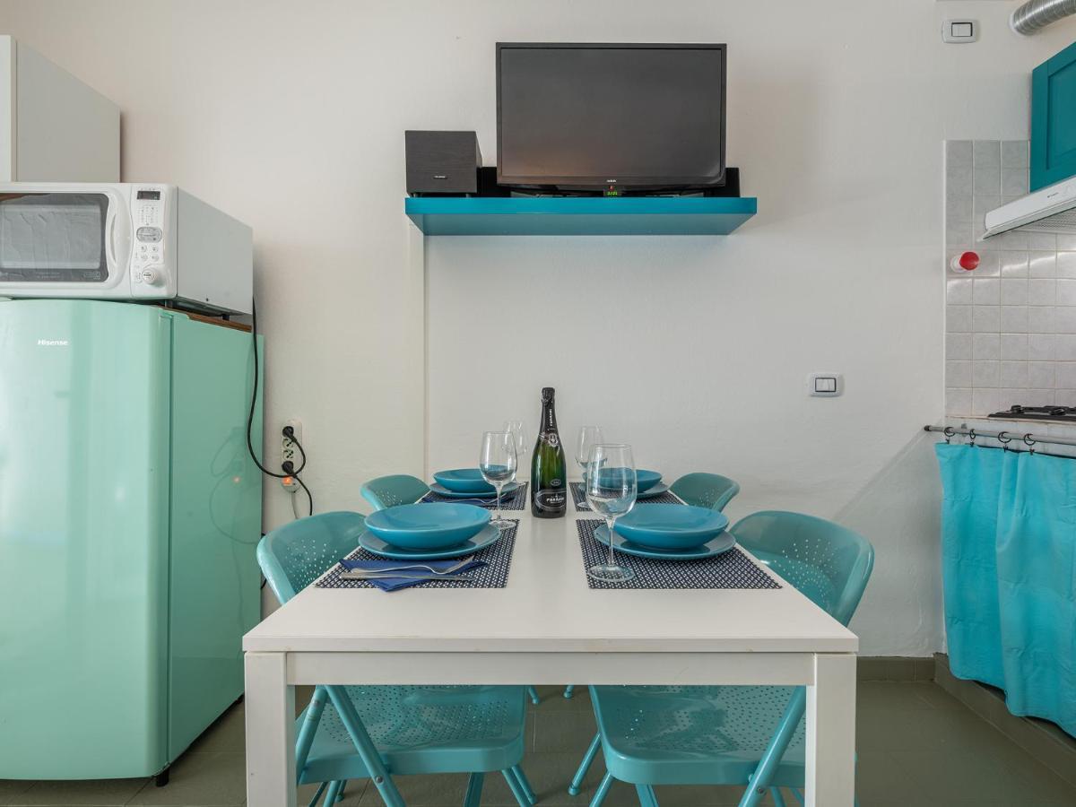 Geremèas Sardinia Spa Apartment מראה חיצוני תמונה